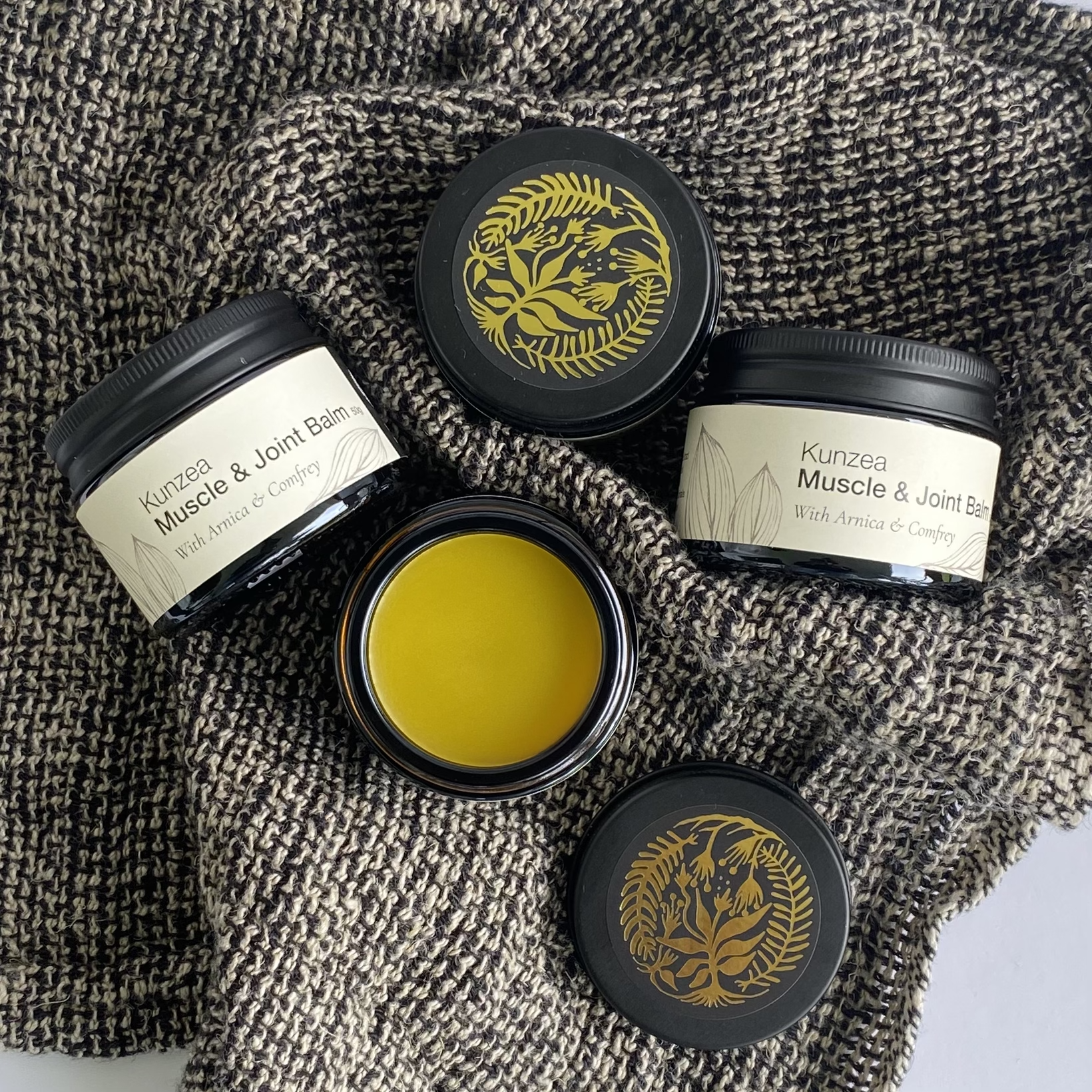 Kunzea Muscle & Joint Balm with Arnica & Comfrey